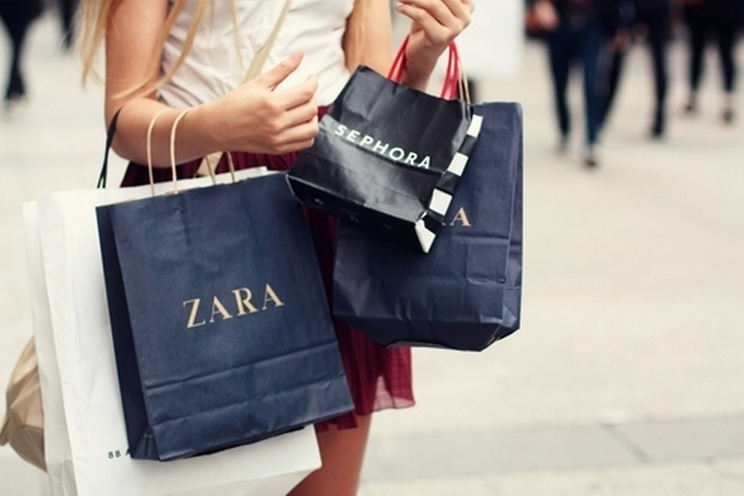 You often go shopping. Шоппинг сумка. Сумка шоппинг своими. Шоппинг Zara. Шопоголик сумки.