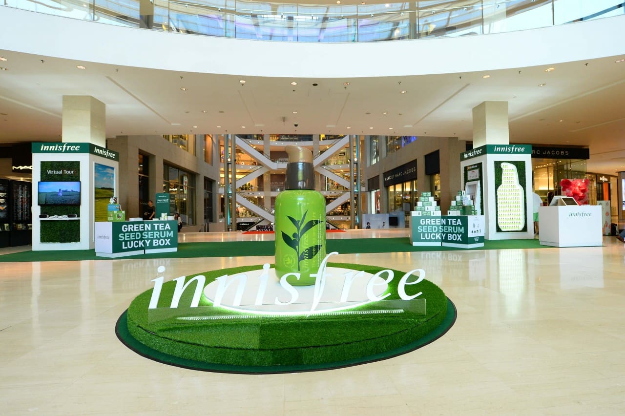innisfree welcomes its fans and new friends with fanfare and fun experiential activities.