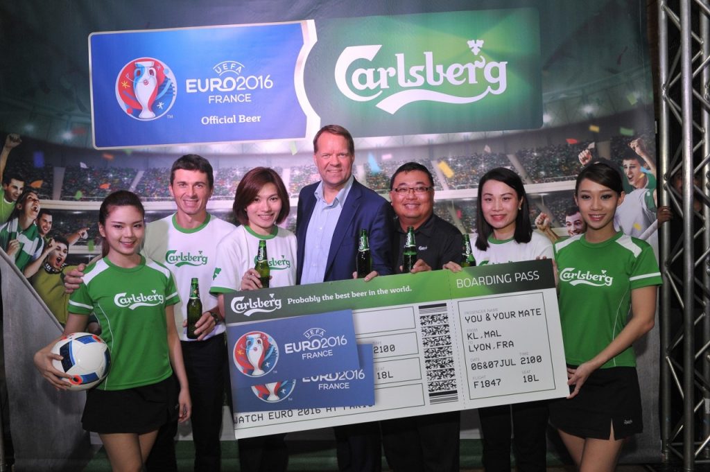 Best euro. Карлсберг евро 2016. Carlsberg Azerbaijan. Carlsberg Foundation. Carlsberg 175 years.