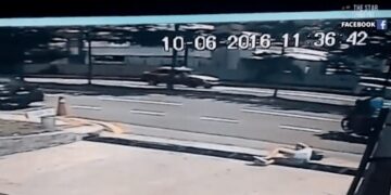 Photo: Screengrab via CCTV clip