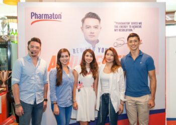 L-R- Sherson Lian (celebrity chef & brand ambassador of Pharmaton), Siti Saleha, Carmenza Alarcon, Sandra Woo and Hansen Lee