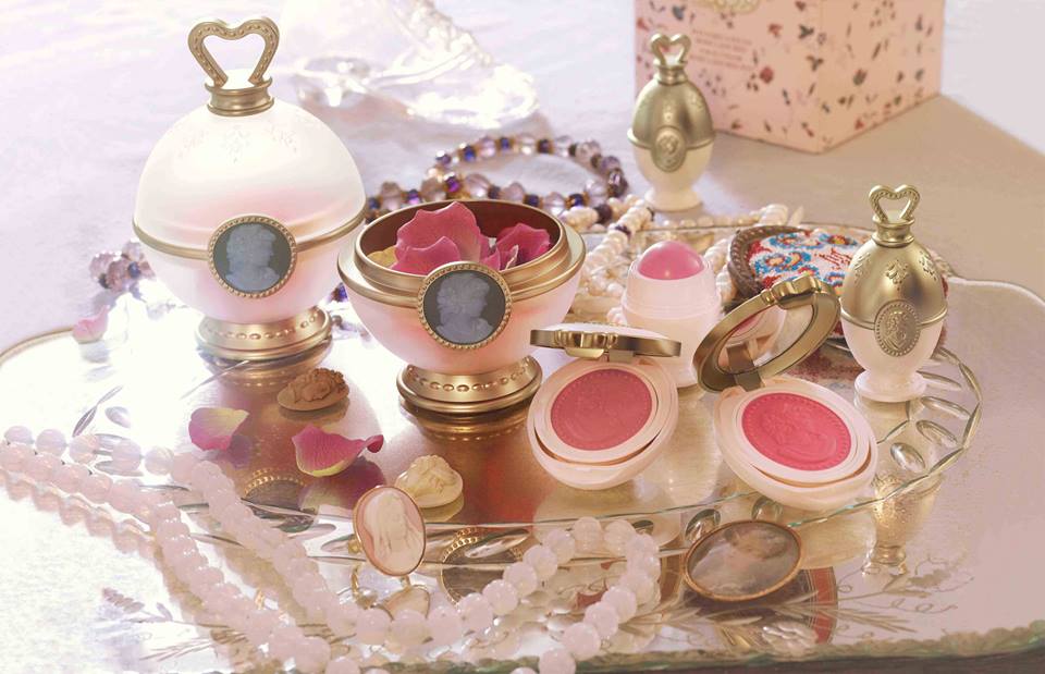 Ladurée's Merveilleuses Makeup Collection Be Available In – Lipstiq.com
