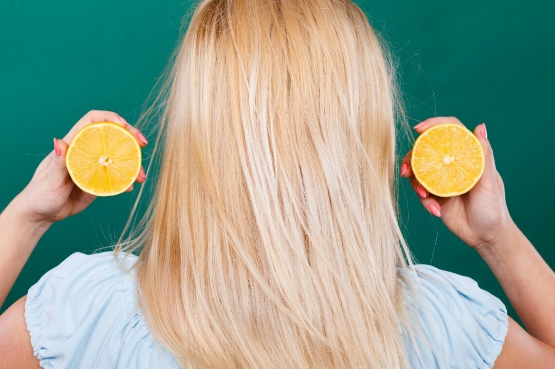 Lighten Your Hair The Naturally With Lemon Juice Lipstiq Com   Lemon Hair X2 1140x759 