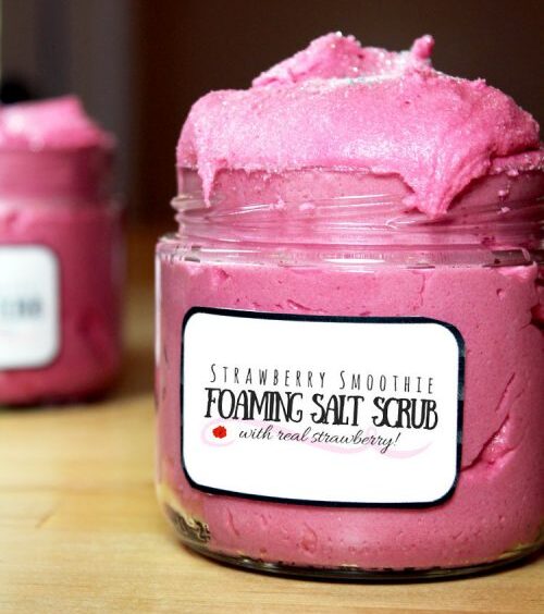 strawberry smoothie foaming salt scrub recipe 500x750 1 e1619165909398