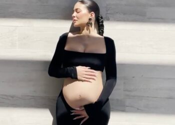 elle.com