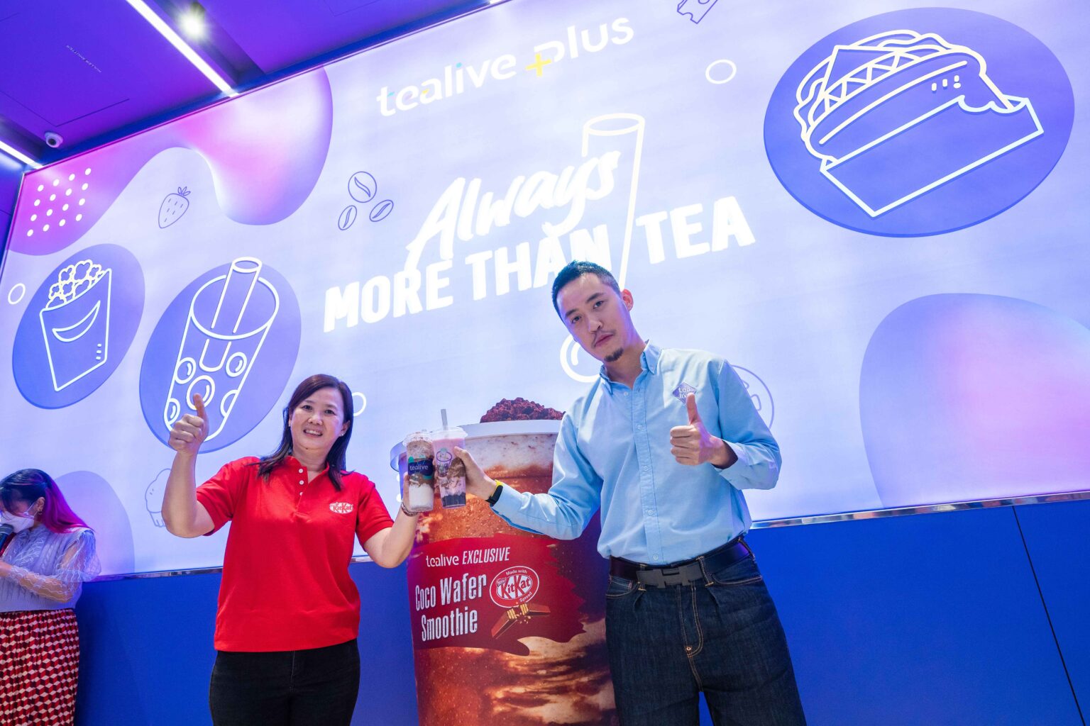 TeaRRIFIC! Tealive & KitKat Pal Up To Create A Smoothie FOR THE GODS