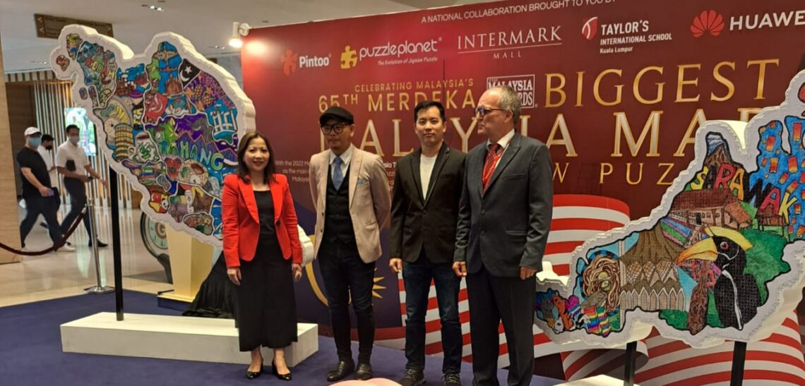 Intermark Mall Pieces Together Malaysia's Biggest Jigsaw Puzzle Map