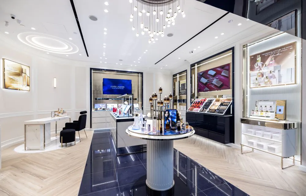 Estee Lauder Standalone Store in Mid Valley Megamall 1