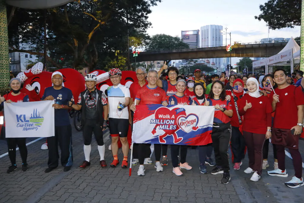 NESTLE OMEGA PLUS joined KL Car Free Morning to paint the town red in conjunction with World Heart Month and the start of Walk a Million Miles 2022.